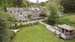 Low House